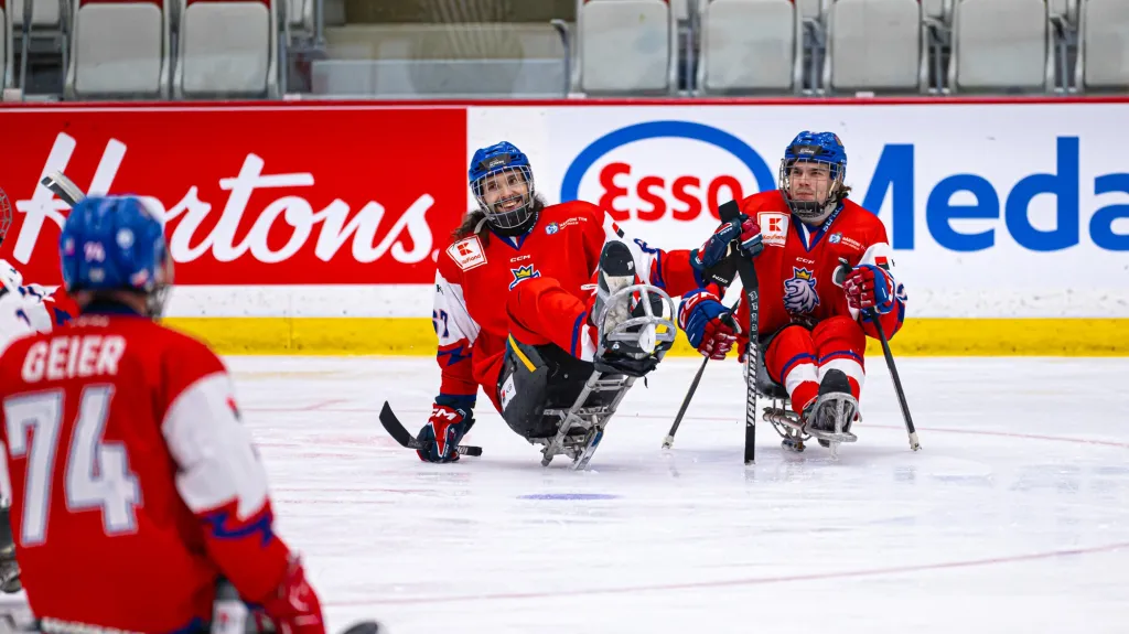 Radost českých parahokejistů