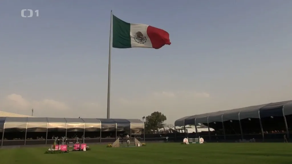 Kellnerová a Opatrný začínají závodit v Mexiku