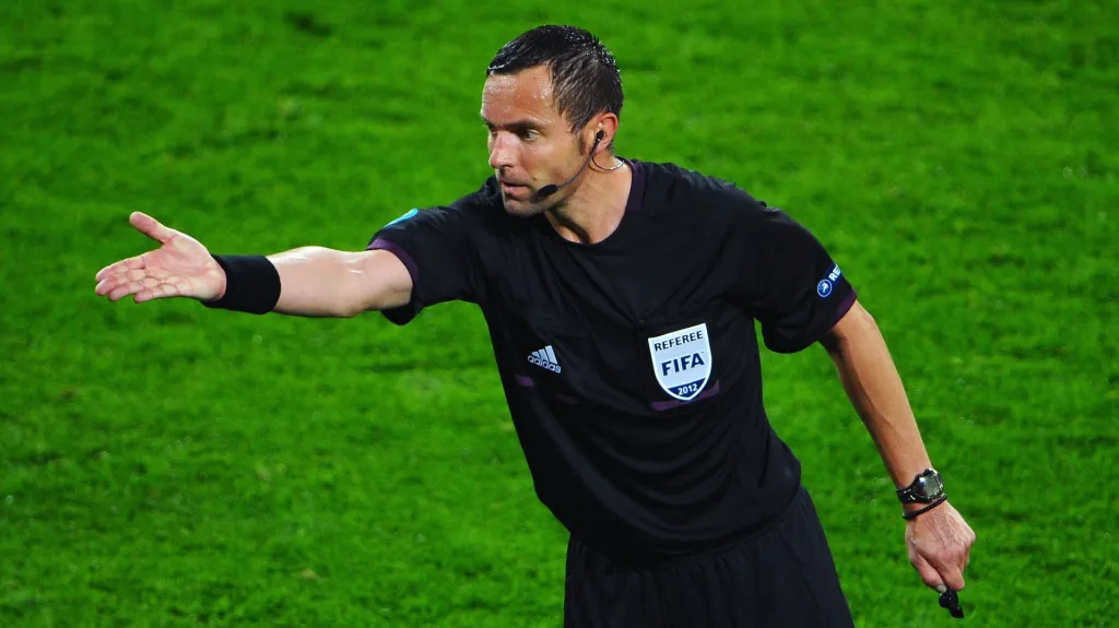 Stephane Lannoy v zápase Německo - Portugalsko