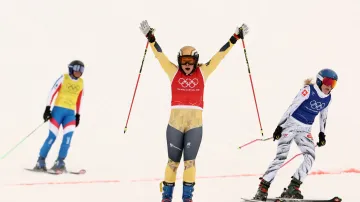 Finále skikrosařek s vítězkou Maierovou