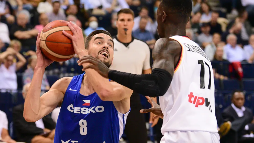 Tomáš Satoranský v utkání s Německem