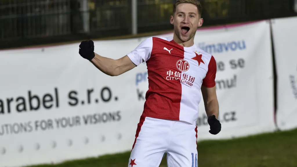 Jan Kuchta slaví gól