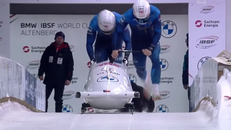 První jízdy českých dvojbobů při SP v Altenbergu