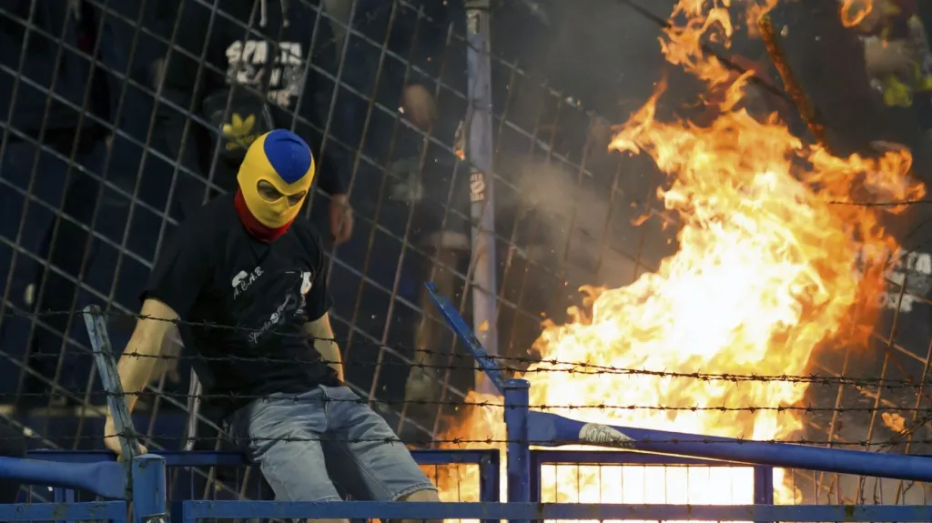 Výtržnosti fanoušků v Ostravě