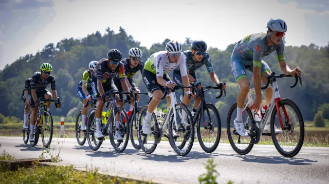 Na Dlouhé stráně vystoupal jako první Lecerf a vede Czech Tour