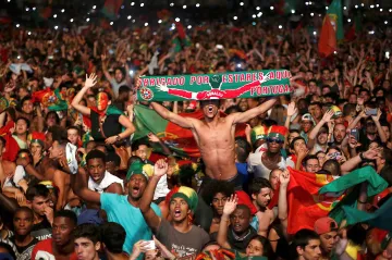 Fanoušci se radují z výhry Portugalska