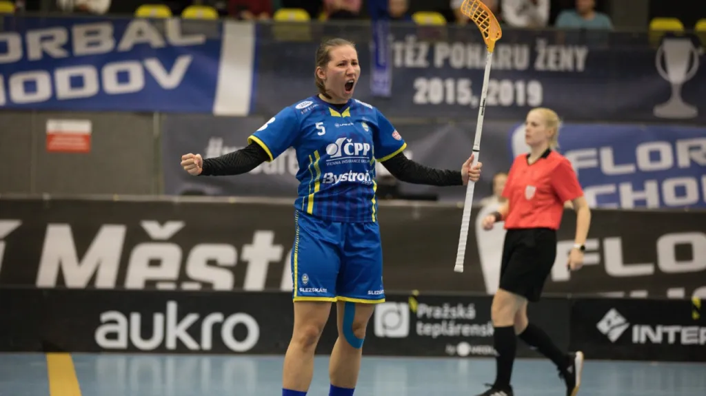 Radost ostravské florbalistky Markéty Vrlíkové