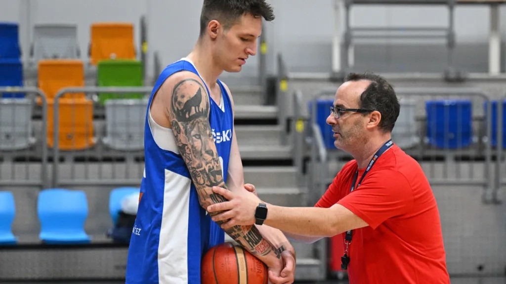 Vít Krejčí a trenér Diego Ocampo