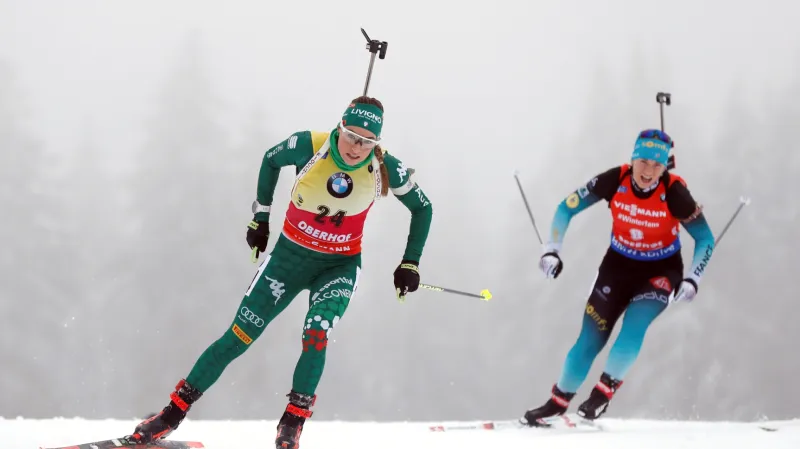 Sestřih stíhacího závodu SP biatlonistek v Oberhofu