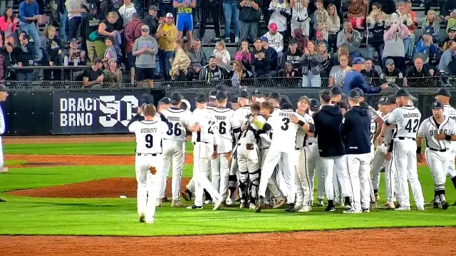 Poslední dva outy sedmého finále a radost Draků