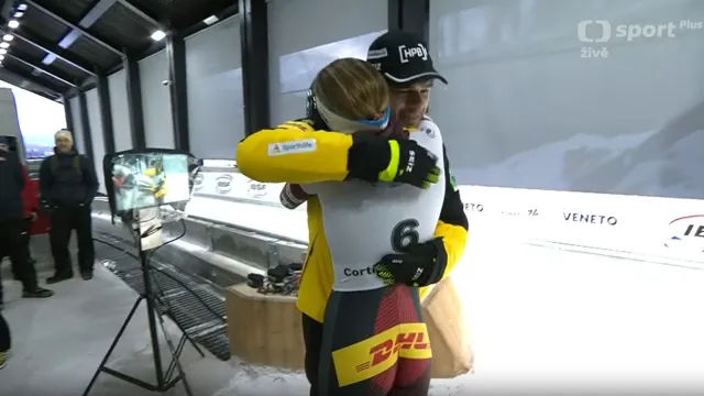 Jízdy nejlepších ve 2. kole závodu skeletonistek v Cortině