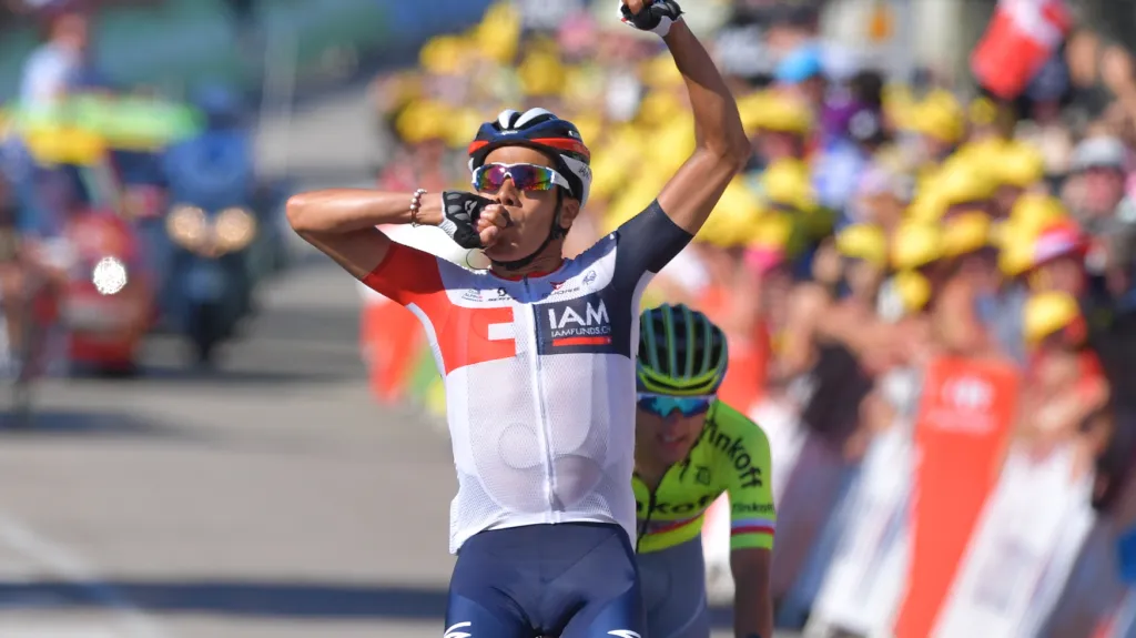 Jarlinson Pantano poráží Rafala Majku