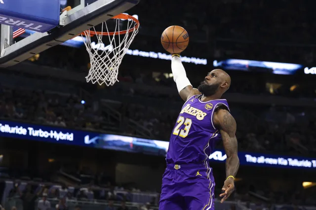 LeBron James překonal rekord v počtu odehraných zápasů v základní části NBA