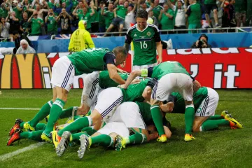 Slavící fotbalisté Severního Irska