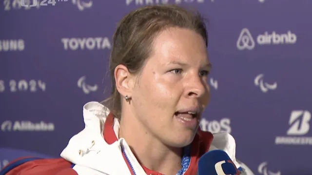 Koulařka Luxová obsadila v deštivém finále čtvrté místo