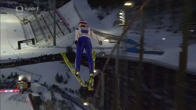 Výkony českých skokanů v prvním kole soutěže družstev