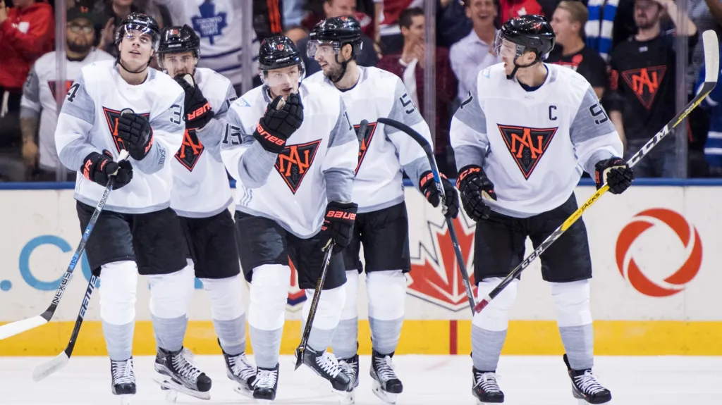 Mladí Severoameričané do 23 let