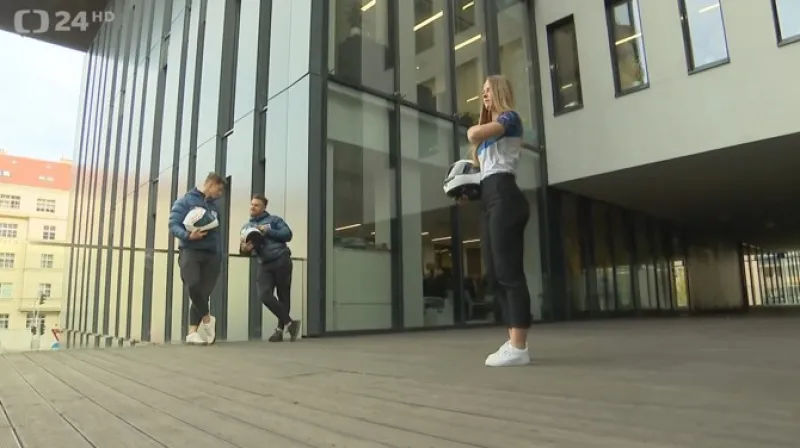 Tajcnárová se vrhne do ledového koryta