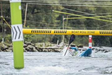 Kayakcross na mládežnickém ME v Solkanu