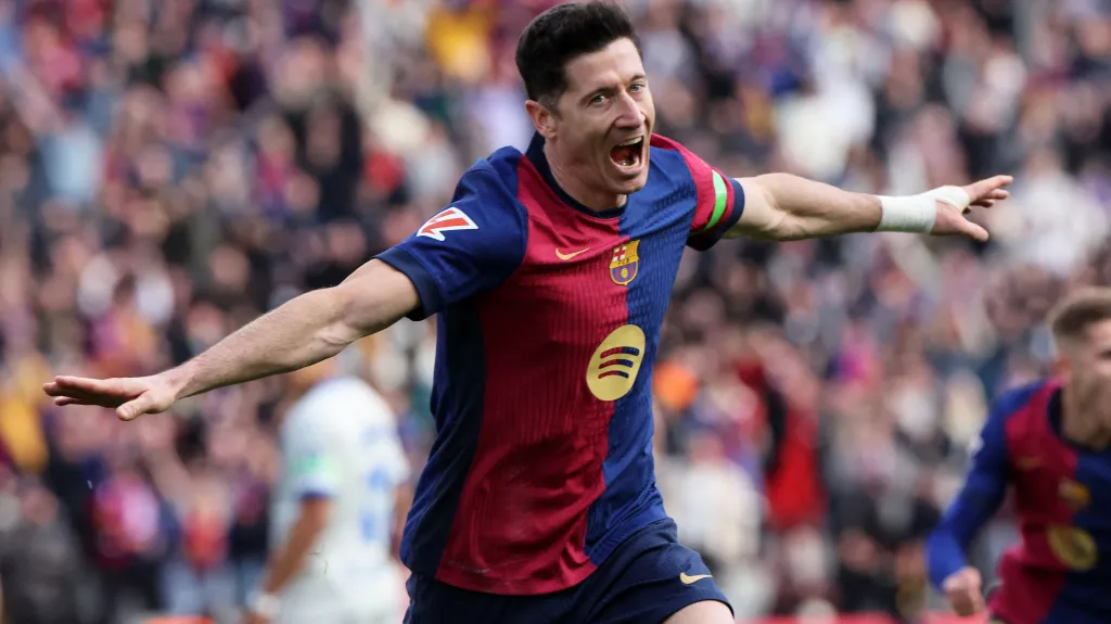 Robert Lewandowski se raduje z gólu