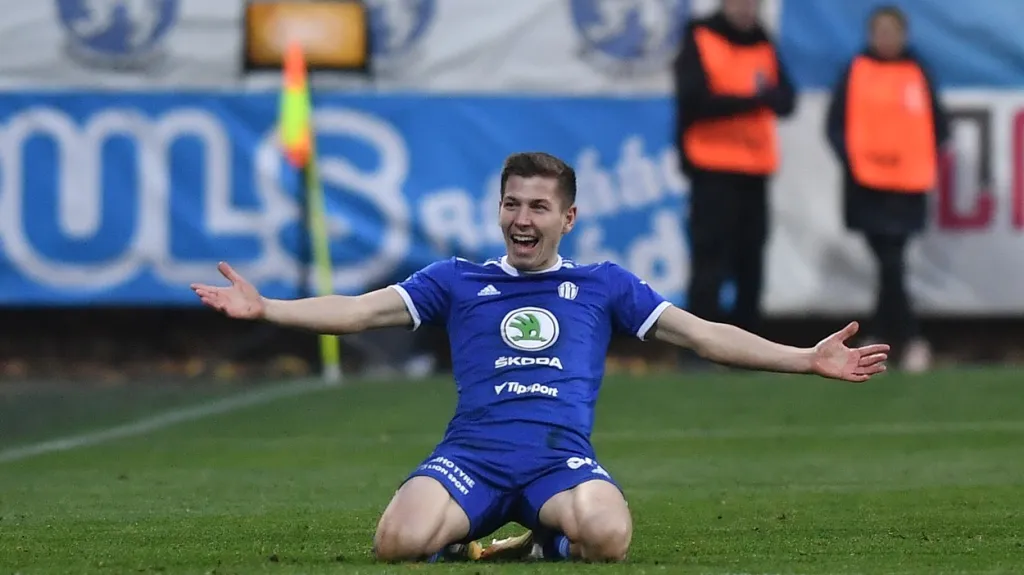 Mladoboleslavský Daniel Mareček se raduje ze vstřelené branky