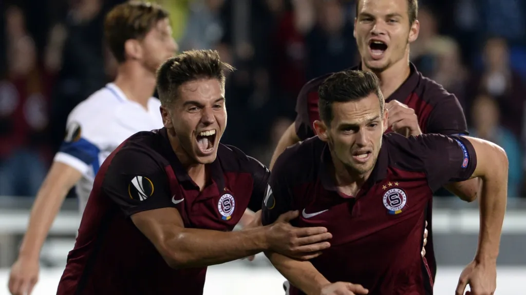 Obrovská sparťanská radost po brance Maria Holka