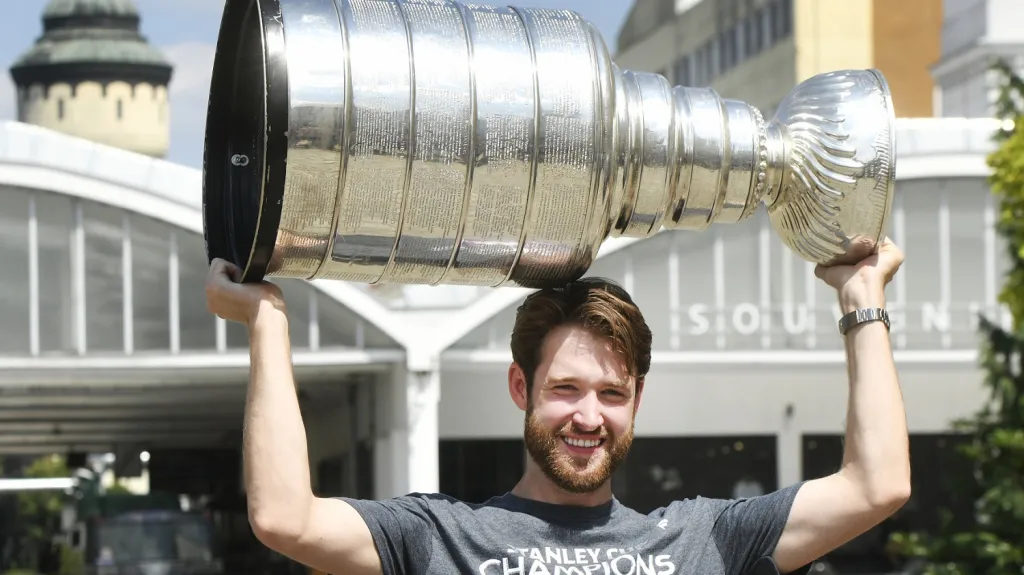 Pavel Francouz se Stanley Cupem