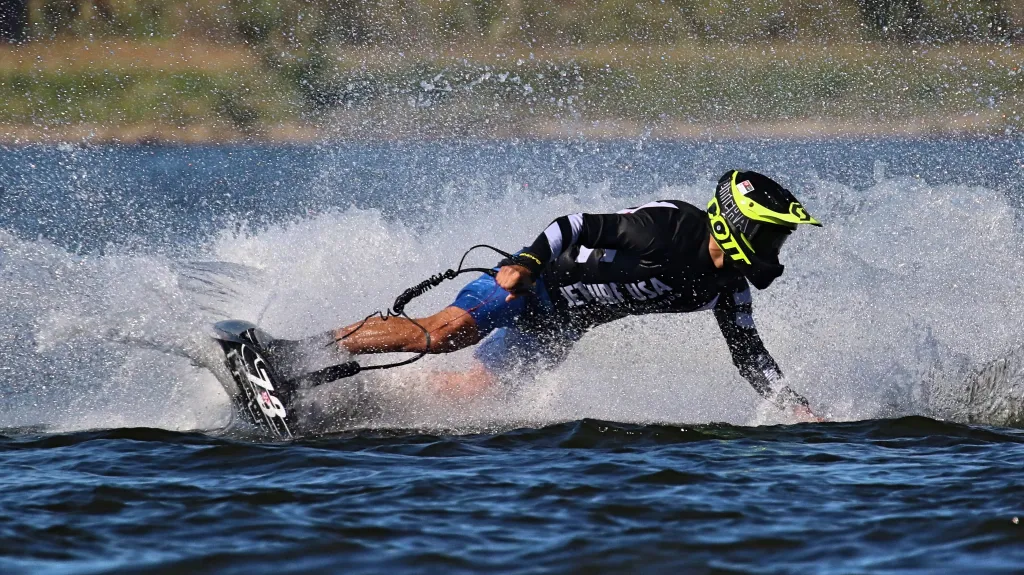 Petr Průcha na jetsurfu