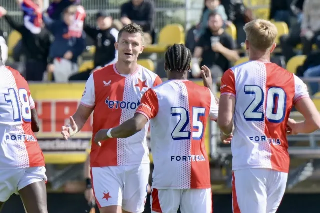 Rezerva Slavie smazala dvoubrankové manko a remizovala se Žižkovem