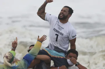 Slavící Brazilec Italo Ferreira