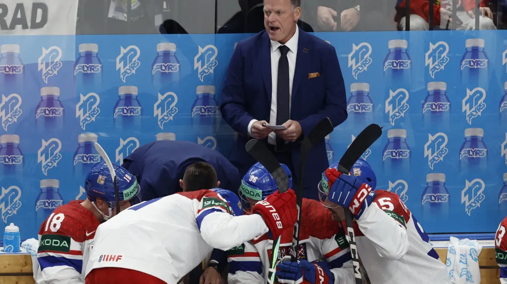 Radim Rulík na střídačce českého týmu