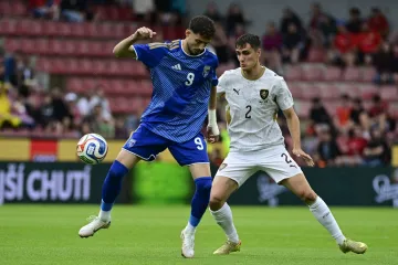 Výhru nad Kosovem režíroval Hložek. Kuchta nedohrál, ale je v pořádku