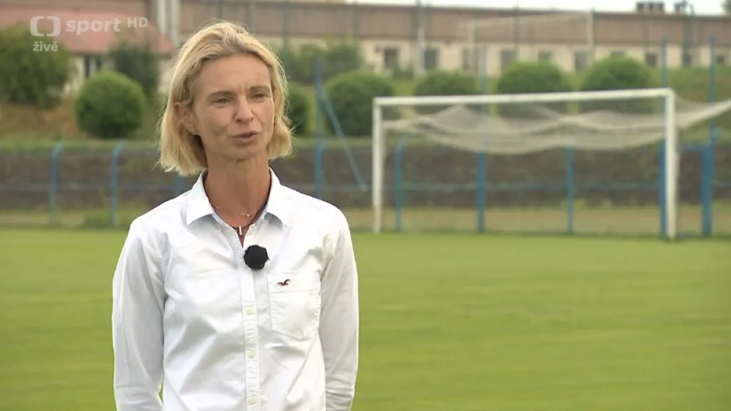 Ratajová bude pískat na MS fotbalistek