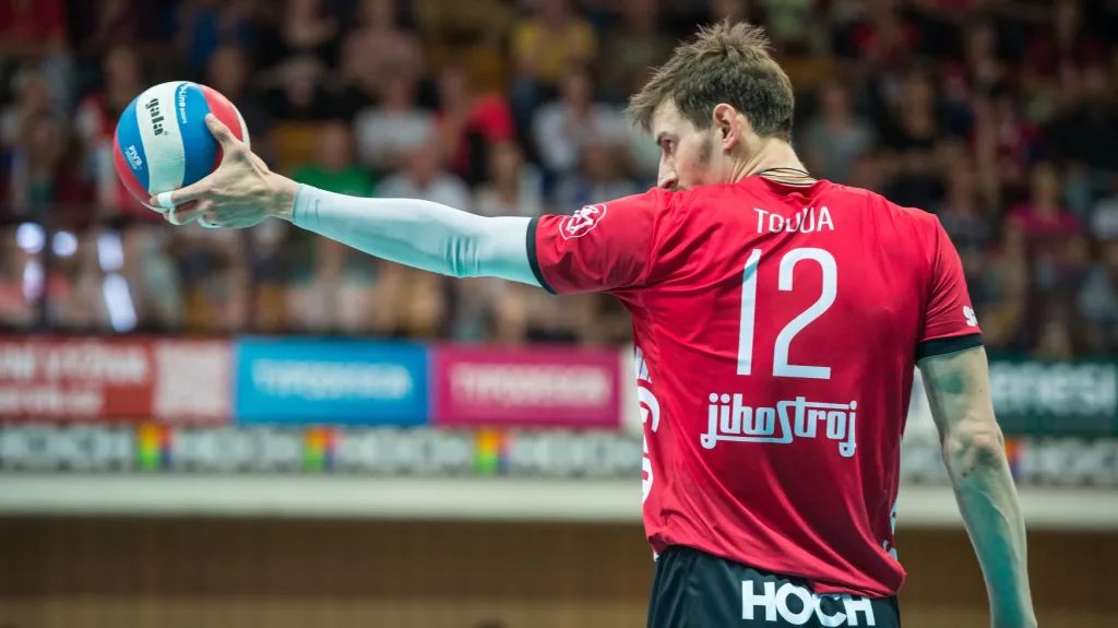 Valerij Todua z Českých Budějovic se koncentruje na podání