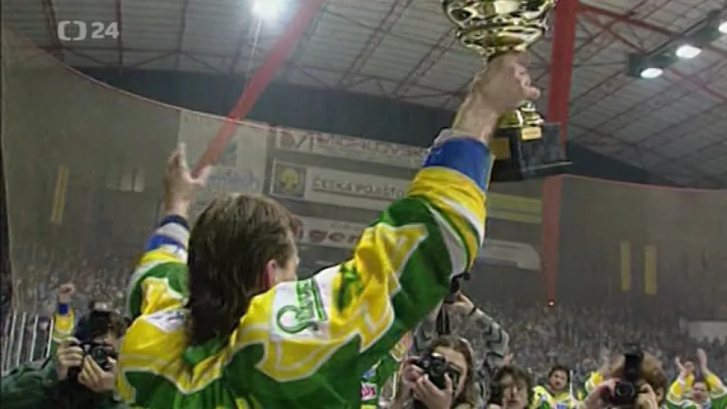 Zaplněný Lapač si připomněl první vsetínský titul