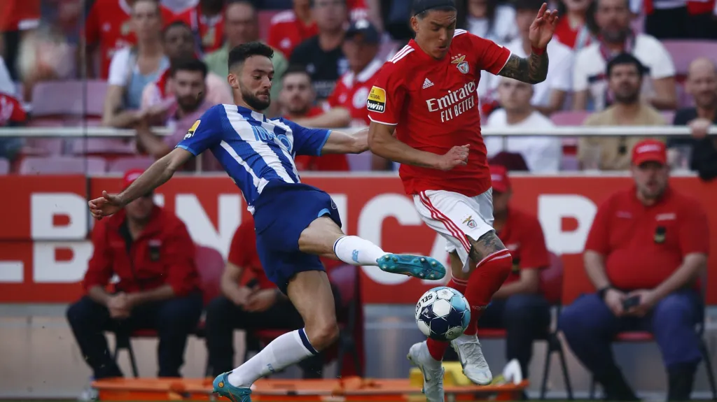 Darwin Núňez v dresu Benfiky