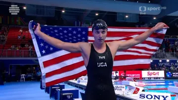 Ledecká dosáhla na sedmé zlato z MS v závodě na 800 m volným způsobem