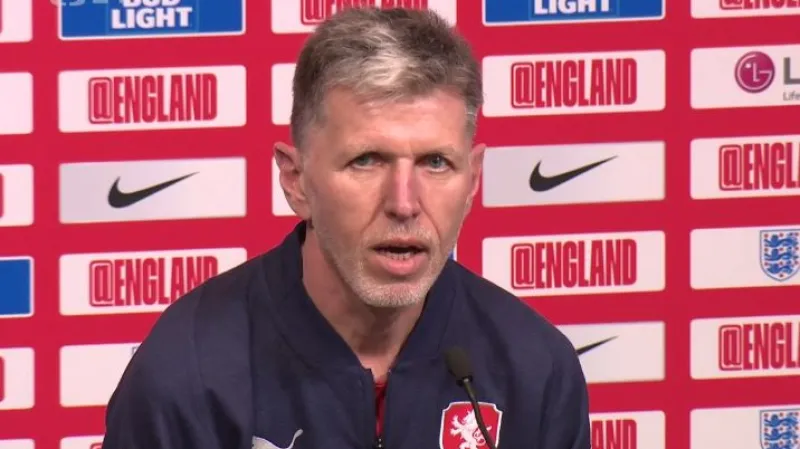 Reprezentace bude ve Wembley bez Dočkala