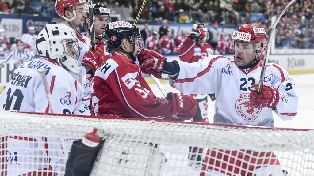 Utkání Kanada - Třinec