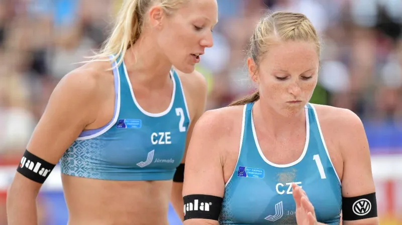 Michala Kvapilová (vlevo) a Kristýna Hoidarová Kolocová