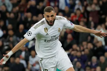 Karim Benzema z Realu Madrid se raduje z gólu