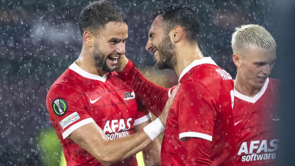 Slavící fotbalisté Alkmaaru