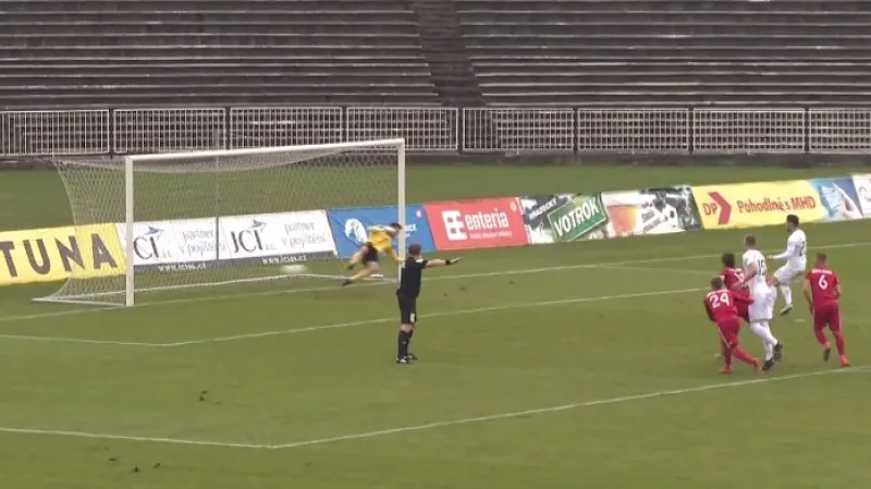 Hradec Králové porazil Třinec a dál vede