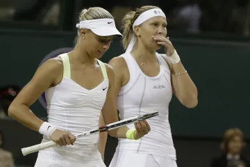 Andrea Hlaváčková s Lucií Hradeckou