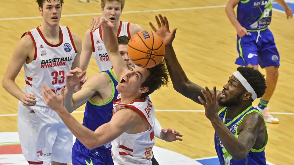 Utkání Nymburk - Sassari