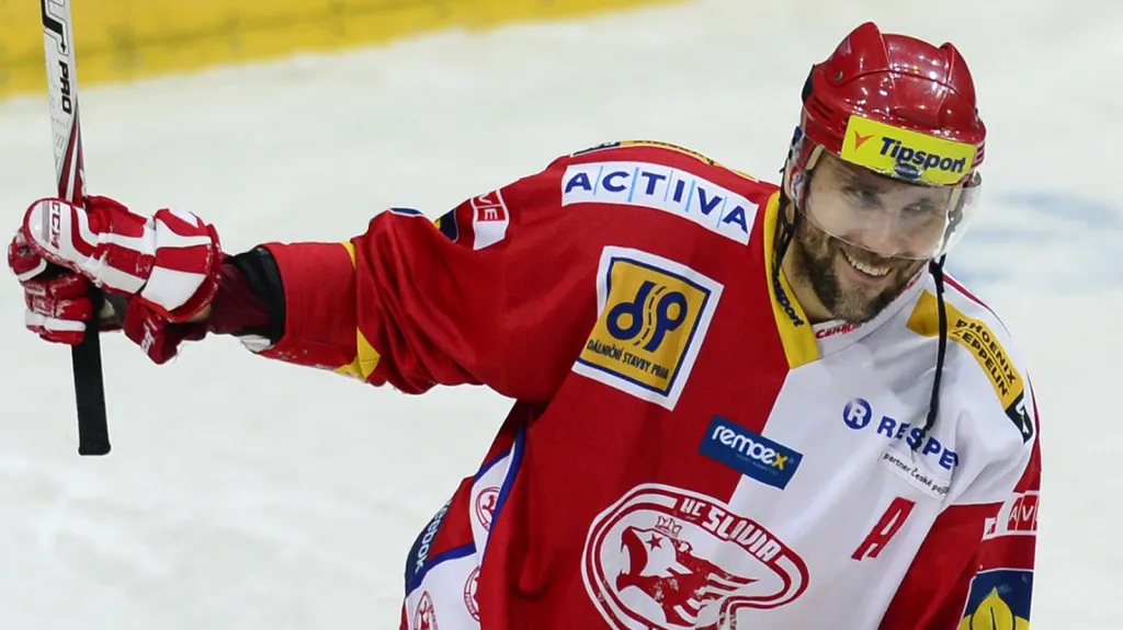 Pavel Kolařík se raduje z gólu