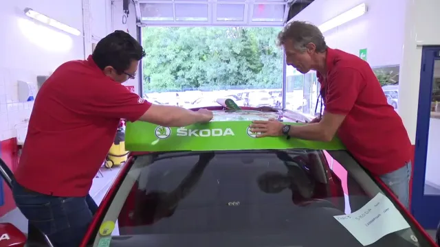 O vozový park na Tour se stará 11 lidí