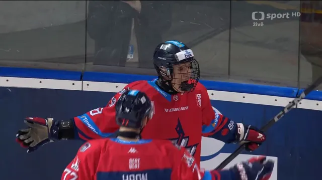 Skvělá kombinace Kings zakončená Davidem Hradilem