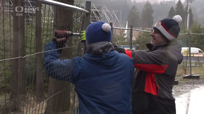 Nejezděte, žádají fanoušky pořadatelé SP v Novém Městě