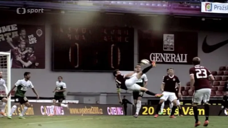 Gól roku: Nůžky Davida Lafaty z utkání s Jabloncem